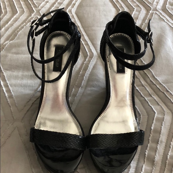 White House Black Market Shoes - White House Black Market wedges - size 8.5